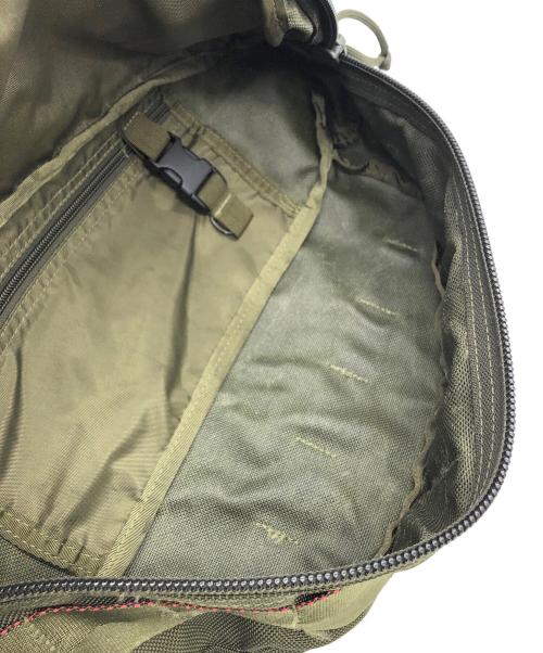 BRIEFING（ブリーフィング）BRIEFING (ブリーフィング) マスターポッド ボディーバッグ オリーブの古着・服飾アイテム