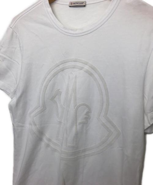 MONCLER（モンクレール）MONCLER (モンクレール) フロッキーロゴTシャツ ホワイト サイズ:Sの古着・服飾アイテム