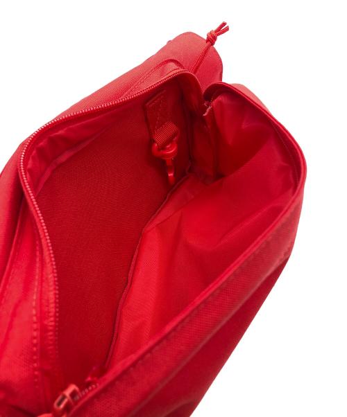 SUPREME（シュプリーム）Supreme (シュプリーム) メッセンジャーバッグ レッドの古着・服飾アイテム