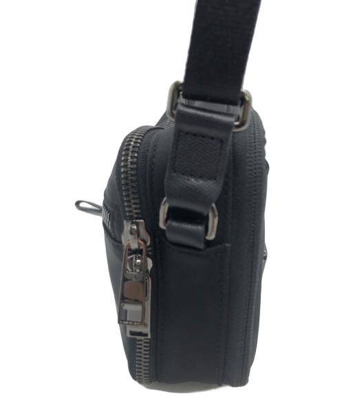 TUMI（トゥミ）TUMI (トゥミ) Langley Crossbody ブラックの古着・服飾アイテム