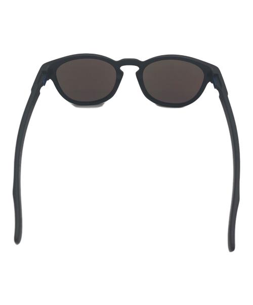 OAKLEY（オークリー）OAKLEY (オークリー) Latch ブラックの古着・服飾アイテム