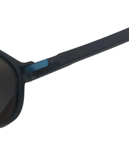 OAKLEY（オークリー）OAKLEY (オークリー) Latch ブラックの古着・服飾アイテム