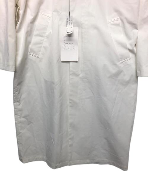 08sircus（ゼロエイトサーカス）08sircus (ゼロエイトサーカス) アシメトリーカラートレンチコート ホワイト サイズ:０の古着・服飾アイテム