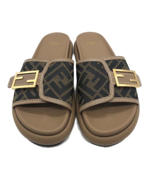 FENDI（フェンディ）FENDI (フェンディ) FEEL スライドサンダル ベージュ サイズ:23.5cmの古着・服飾アイテム