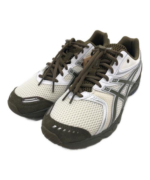 asics（アシックス）asics (アシックス) Temptation (テンプテーション) ローカットスニーカー ホワイト×オリーブ サイズ:28cm 未使用品の古着・服飾アイテム