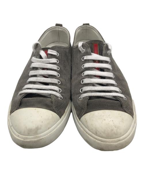 PRADA（プラダ）PRADA (プラダ) スニーカー グレー サイズ:26cmの古着・服飾アイテム