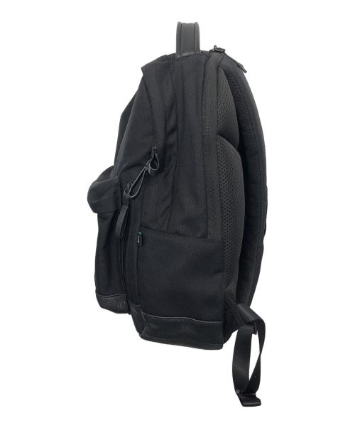 WHITEAGE（ホワイタージュ）WHITEAGE (ホワイタージュ) リュック ブラックの古着・服飾アイテム