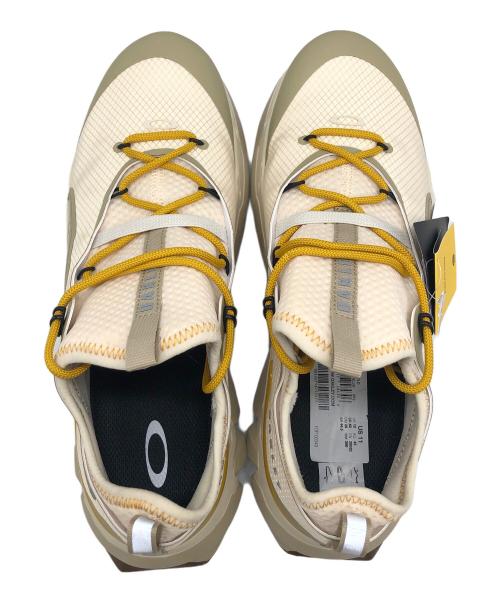 OAKLEY（オークリー）OAKLEY (オークリー) LIGHT SHIELD FOF100349 ベージュ サイズ:29cm 未使用品の古着・服飾アイテム