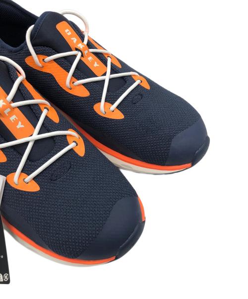 OAKLEY（オークリー）OAKLEY (オークリー) FOF100430 ネイビー サイズ:27cm 未使用品の古着・服飾アイテム