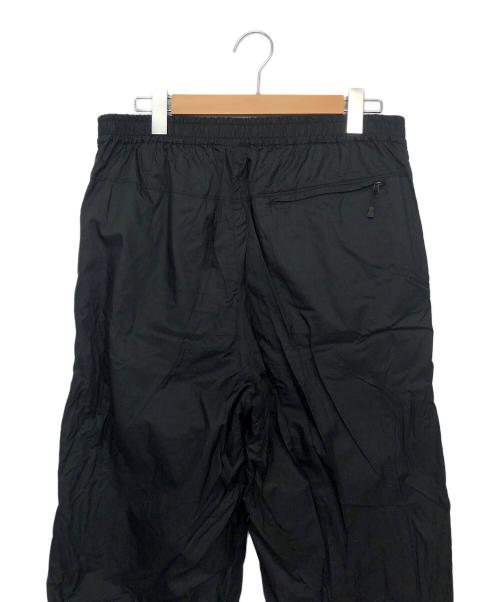 DAIWA PIER39（ダイワ ピア39）DAIWA PIER39 (ダイワ ピア39) TECH WIND SHELL PANTS ブラック サイズ:L 未使用品の古着・服飾アイテム