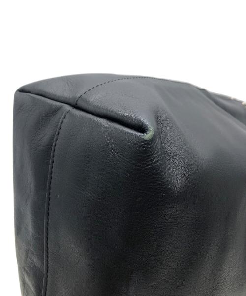 J&M DAVIDSON（ジェイ＆エム デヴィッドソン）J&M DAVIDSON (ジェイ＆エム デヴィッドソン) スタッズ付きトートバッグ ブラックの古着・服飾アイテム