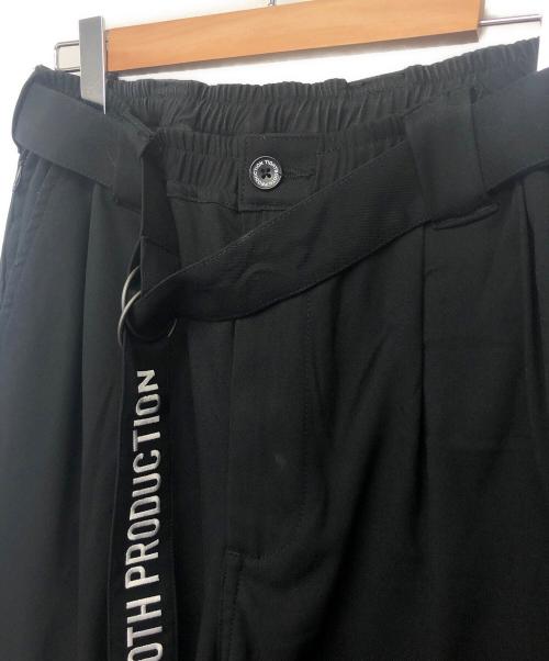 TIGHTBOOTH PRODUCTION（タイトブースプロダクション）TIGHTBOOTH PRODUCTION (タイトブースプロダクション) ベルト付パンツ ブラック サイズ:Lの古着・服飾アイテム