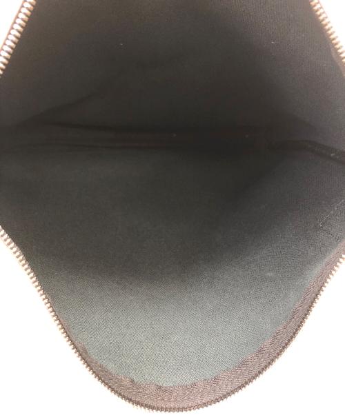 Salvatore Ferragamo（サルヴァトーレ フェラガモ）Salvatore Ferragamo (サルヴァトーレ フェラガモ) ショルダーバッグ グレーの古着・服飾アイテム