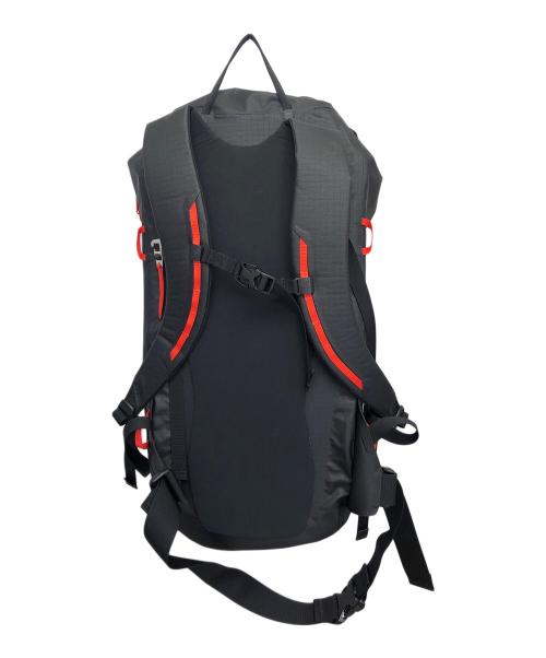 ARC'TERYX（アークテリクス）ARC'TERYX (アークテリクス) ALPHA SK 32 ブラックの古着・服飾アイテム
