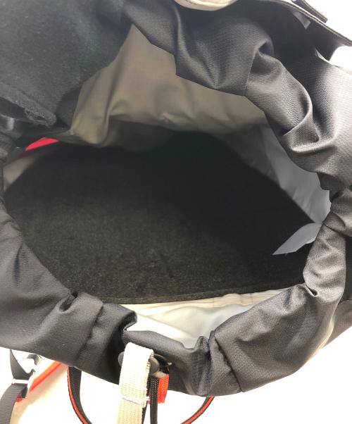 ARC'TERYX（アークテリクス）ARC'TERYX (アークテリクス) ALPHA SK 32 ブラックの古着・服飾アイテム