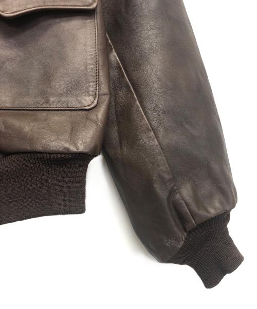 US ARMY（ユーエスアーミー）US ARMY (ユーエスアーミー) TYPE Aー2 ブラウン サイズ:38の古着・服飾アイテム