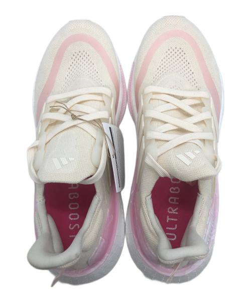 adidas（アディダス）adidas (アディダス) ウルトラブースト スニーカー ピンクベージュ サイズ:23.5cmの古着・服飾アイテム