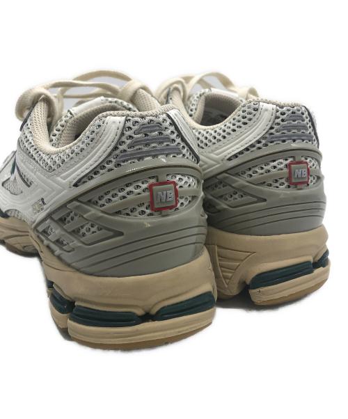 NEW BALANCE（ニューバランス）NEW BALANCE (ニューバランス) ローカットスニーカー ベージュ サイズ:28.5cmの古着・服飾アイテム