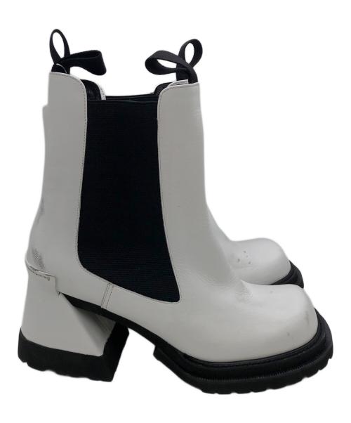 TOGA（トーガ）TOGA (トーガ) サイドゴアブーツ ホワイト サイズ:不明の古着・服飾アイテム