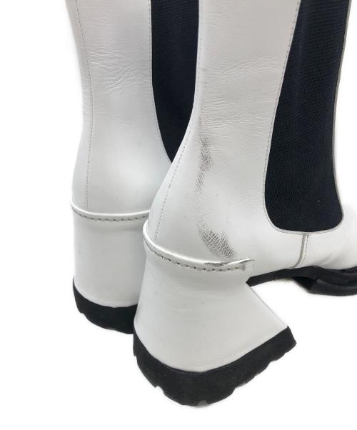 TOGA（トーガ）TOGA (トーガ) サイドゴアブーツ ホワイト サイズ:不明の古着・服飾アイテム