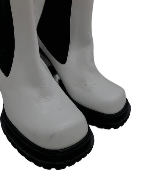 TOGA（トーガ）TOGA (トーガ) サイドゴアブーツ ホワイト サイズ:不明の古着・服飾アイテム