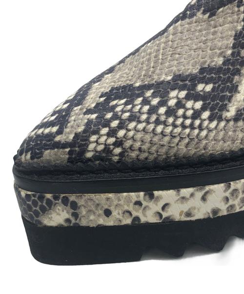 TOGA ARCHIVES（トーガアーカイブス）TOGA ARCHIVES (トーガアーカイブス) 厚底ブーツ ベージュ サイズ:37の古着・服飾アイテム