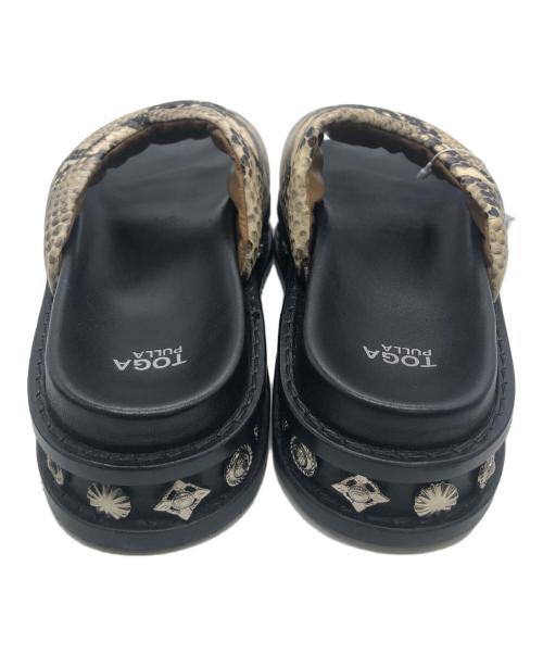 TOGA（トーガ）TOGA (トーガ) 厚底サンダル ブラック×ベージュ サイズ:記載なしの古着・服飾アイテム