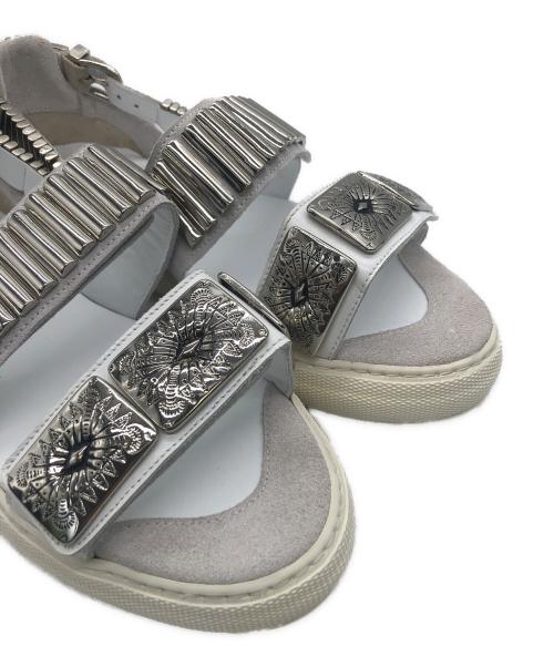 TOGA PULLA（トーガ プルラ）TOGA PULLA (トーガ プルラ) AJ664 ｻﾝﾀﾞﾙ ホワイト サイズ:38の古着・服飾アイテム