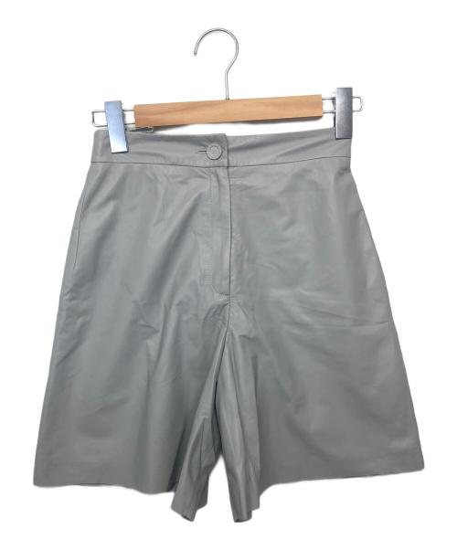 CHANEL（シャネル）CHANEL (シャネル) P49105C00243　ショートパンツ グレー サイズ:34の古着・服飾アイテム