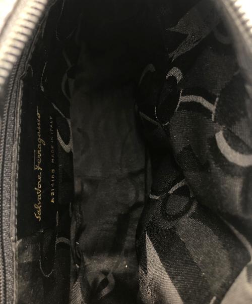 Salvatore Ferragamo（サルヴァトーレ フェラガモ）Salvatore Ferragamo (サルヴァトーレ フェラガモ) ショルダーバッグ ブラックの古着・服飾アイテム