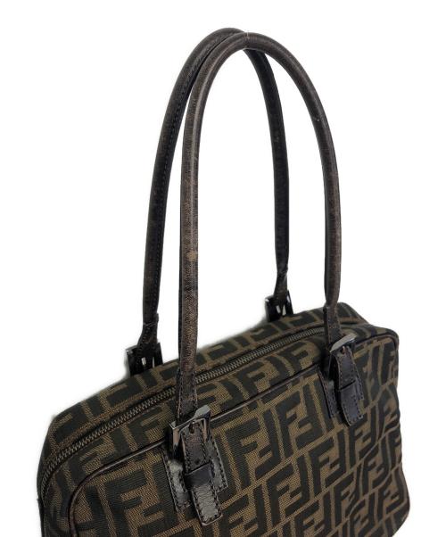FENDI（フェンディ）FENDI (フェンディ) ズッカ　ハンドバッグ ブラウンの古着・服飾アイテム