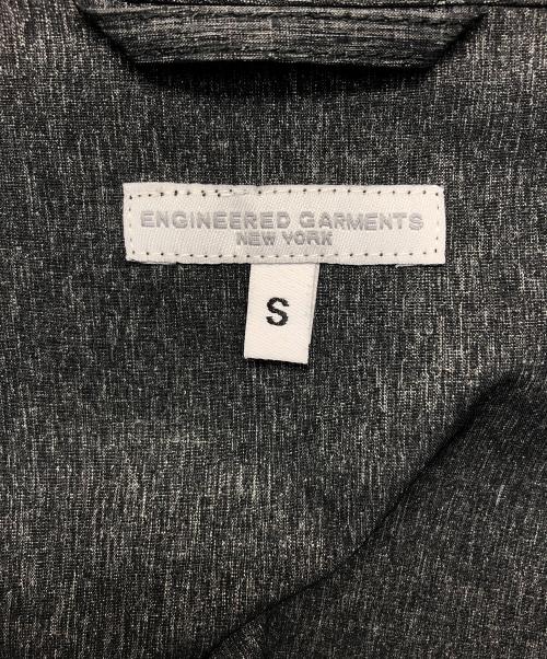 Engineered Garments（エンジニアドガーメンツ）Engineered Garments (エンジニアードガーメンツ) フード付ベスト グレー サイズ:Sの古着・服飾アイテム