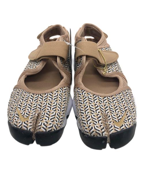NIKE（ナイキ）NIKE (ナイキ) AIR RIFT ベージュ サイズ:25cm 未使用品の古着・服飾アイテム