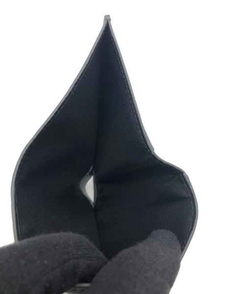 MM6 Maison Margiela（エムエムシックスメゾンマルジェラ）MM6 Maison Margiela (エムエムシックスメゾンマルジェラ) 2つ折り財布 グレーの古着・服飾アイテム