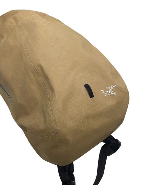 ARC'TERYX（アークテリクス）ARC'TERYX (アークテリクス) Granville 16　バッグ ベージュの古着・服飾アイテム