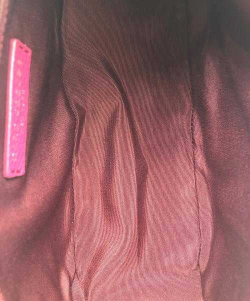 MARC JACOBS（マークジェイコブズ）MARC JACOBS (マークジェイコブス) ショルダーバッグ ショッキングピンク 未使用品の古着・服飾アイテム