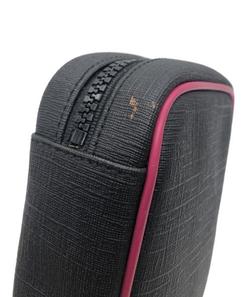 GUCCI（グッチ）GUCCI (グッチ) ポーチ ブラックの古着・服飾アイテム