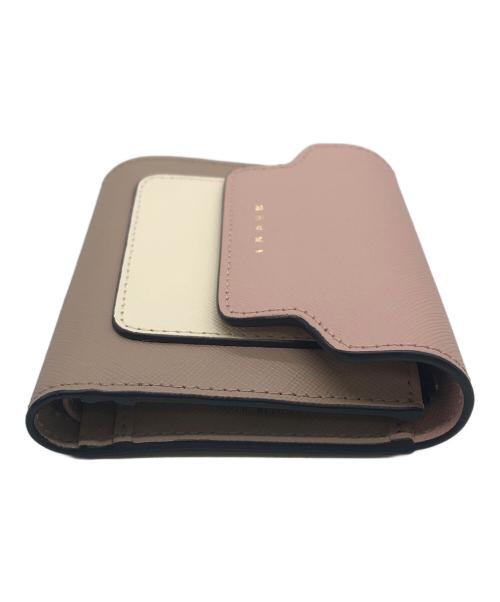 MARNI（マルニ）MARNI (マルニ) 3つ折り財布 ピンクの古着・服飾アイテム