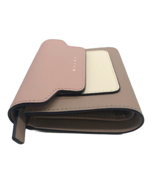 MARNI（マルニ）MARNI (マルニ) 3つ折り財布 ピンクの古着・服飾アイテム