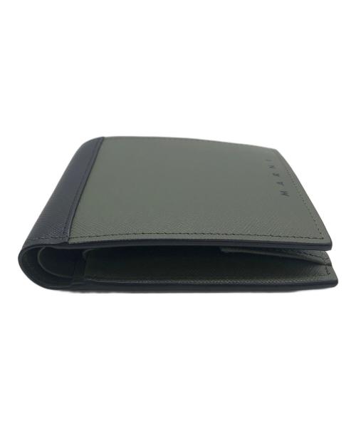 MARNI（マルニ）MARNI (マルニ) 2つ折り財布 グリーンの古着・服飾アイテム