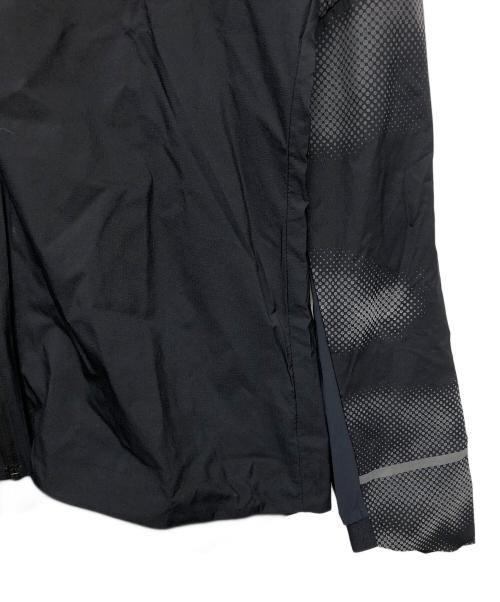 on（オン）on (オン) ウェザージャケット ブラック サイズ:Mの古着・服飾アイテム