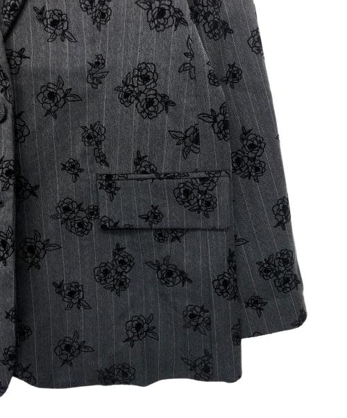 Desigual（デシグアル）Desigual (デシグアル) テーラードジャケット グレー サイズ:L　 未使用品の古着・服飾アイテム