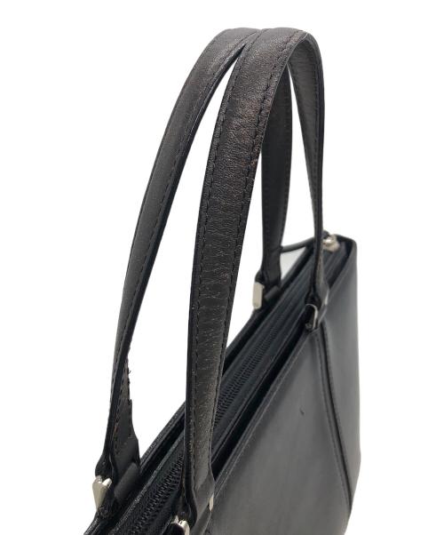 BURBERRY（バーバリー）BURBERRY (バーバリー) ハンドバッグ ブラックの古着・服飾アイテム