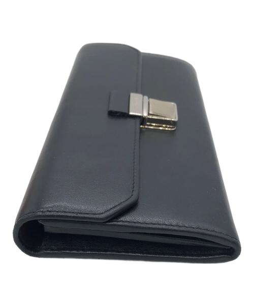MIU MIU（ミュウミュウ）MIU MIU (ミュウミュウ) 長財布 ブラックの古着・服飾アイテム