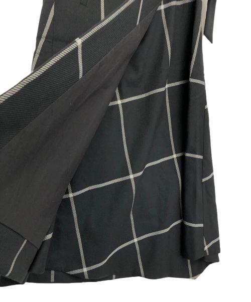 Mila Owen（ミラオーウェン）Mila Owen (ミラオーウェン) ウエストリボンラップデザインスカート ブラックの古着・服飾アイテム