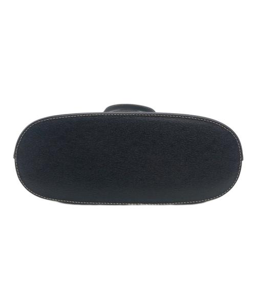 BURBERRY（バーバリー）BURBERRY (バーバリー) ハンドバッグ ブラックの古着・服飾アイテム