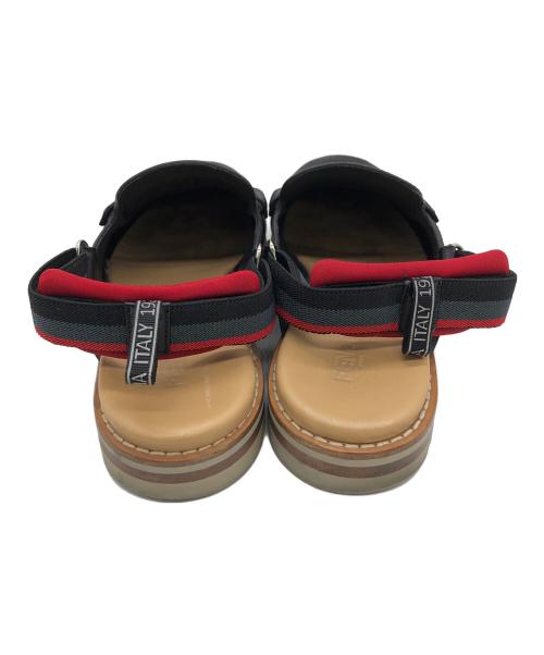 FENDI（フェンディ）FENDI (フェンディ) レザーバックストラップサンダル ブラック サイズ:7の古着・服飾アイテム