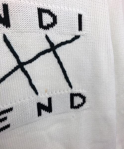 FENDI（フェンディ）FENDI (フェンディ) 厚手ニット ホワイト サイズ:46の古着・服飾アイテム