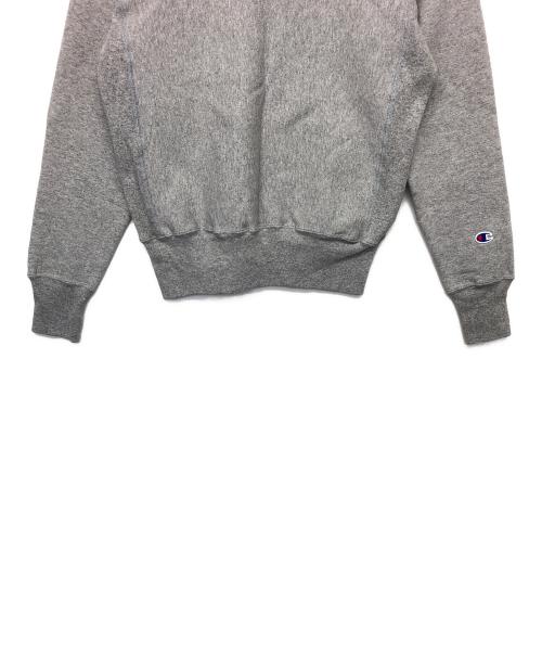 Champion REVERSE WEAVE（チャンピオン リバース ウィーブ）Champion REVERSE WEAVE (チャンピオン リバース ウィーブ) C5-U001 スウェット 赤単タグ ライトグレー サイズ:Sの古着・服飾アイテム