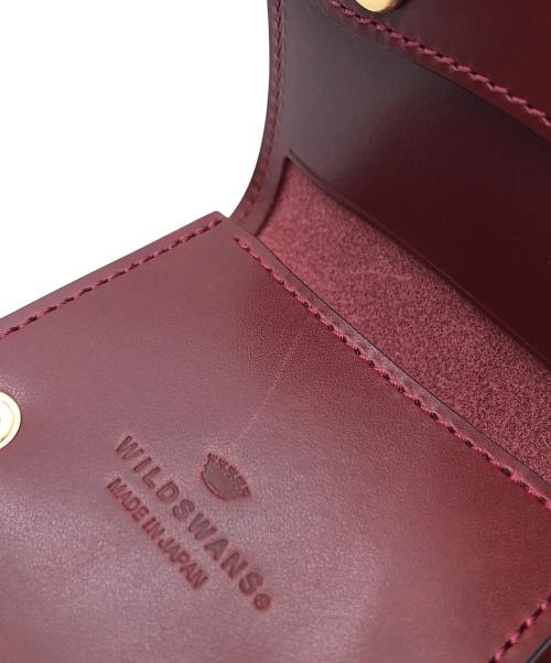 WILDSWANS（ワイルドスワンズ）WILDSWANS (ワイルドスワンズ) コンパクトウォレット ブラウン×レッドの古着・服飾アイテム